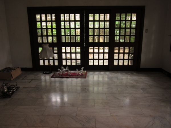 Ayala Heights Old House For Sale