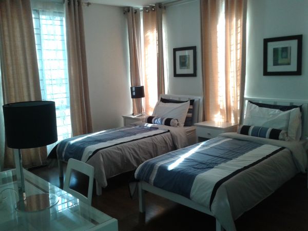 House and Lot in Quezon City Sta Mesa Heights