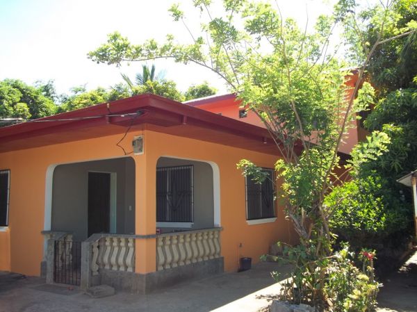 House for sale-Bataan (5BR/3BA) 165 sqm flr, 400+sqm lot