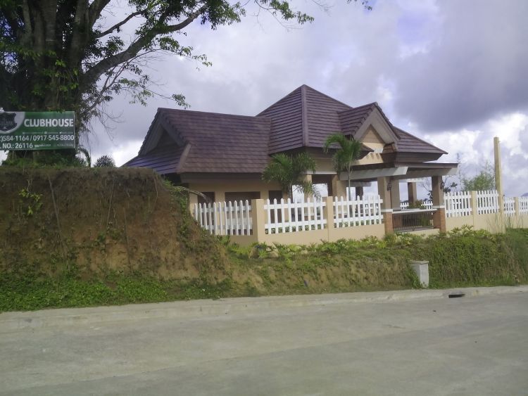 Luxurre Residences Tagaytay City